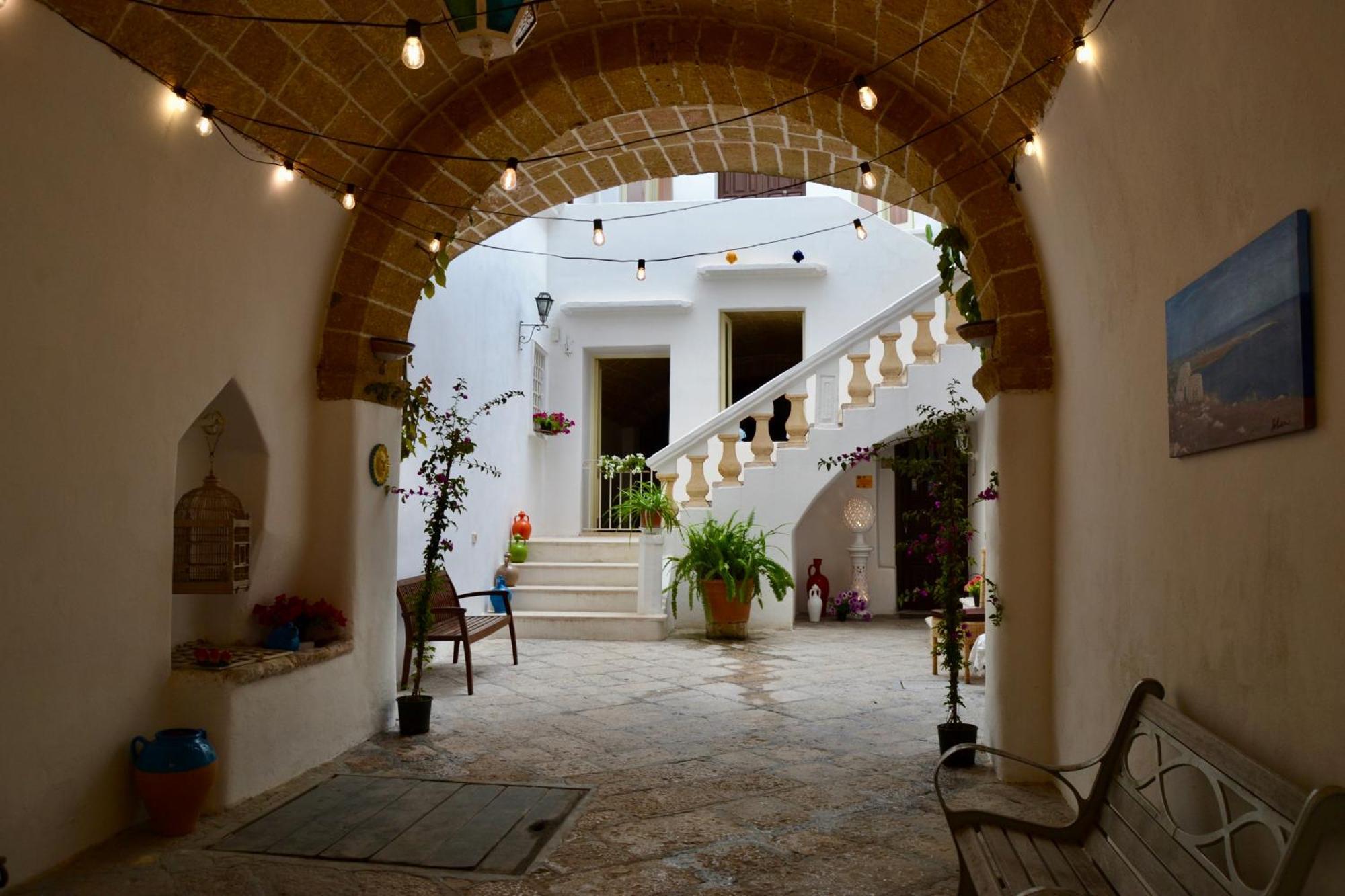 Kallistos Suites & Apartments Gallipoli Eksteriør bilde